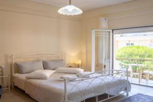 Miranta's Studios, Mytilini