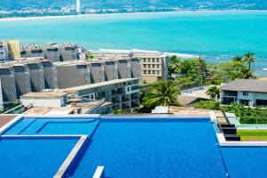 Patong Kalim Unparalleled Sea View B&B Resort, Kamala