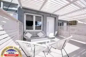 Casa de Felitsiya, Paleo Tsifliki