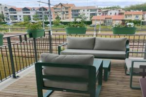Cozy renovated apartment behind station, Arcachon