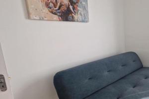 Quiet 1Br Retreat- Fast Internet- Walk-In Shower Apartments, Cork