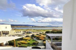 Diamantis Cove Villa on the beach, Mikri Vigla