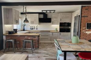 Apartamento 3 hab con parking junto a la playa, Nerja