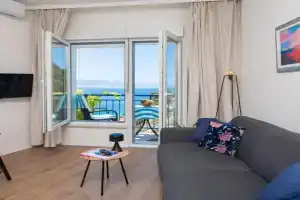 Caleta Seaview Suites II - Pool & Jacuzzi, Lokva Rogoznica