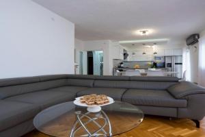 M&M Pelivan apartment, Kambelovac
