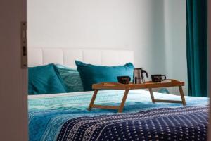 Parid Blue Apartment, Golem