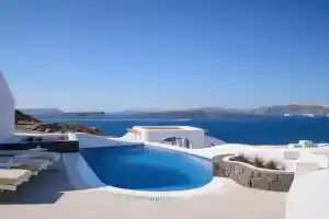 Exquisite Villa Villa Luna 3 Bedrooms Breathtaking Sea Views, Akrotiri