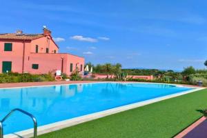 Green View Apartment with pool, Castiglioncello