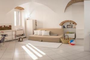 Home Studio Oneglia, Imperia