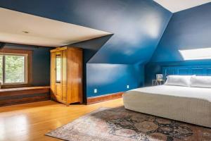 Charming Room in Capitol Hill - Foxglove Inn Rm 6, Seattle