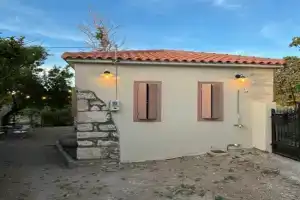 Tsagalo House, Skala Eresou
