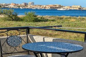 Casa sul mare Vento di Levante, Reitani