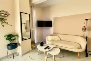 City Heart Room 4, Thessaloniki