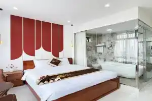 Hula Hotel, Can Tho