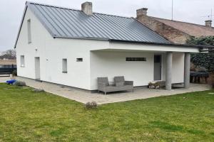 Celý dům + zahrada Villa, Pardubice