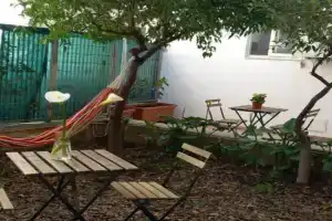 Centrale con giardino segreto Guest house, Lecce