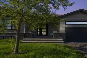 Lovely Room 4mins from Gatineau-Ottawa Airport, Ottawa