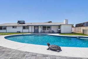 Perfect Family Getaway in Guest house, Chandler
