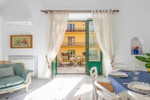 AntonelloApartments - La casa del pozzo deluxe, Piano di Sorrento