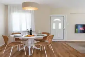 Cozy Nerina Cottage at Harbour, Paphos