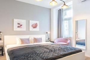 Extreme Central - Modern Mini Studio, Budapest