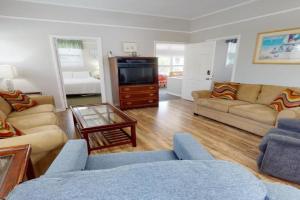 Beach Nugget by Tybee Vacation Rentals Guest house, Tybee Island