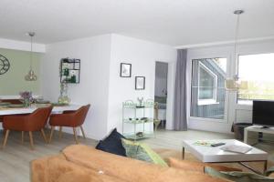 Greenflair Ferienwohnung 5 Pers Pool Sauna Wifi near Lift Apartments, Winterberg