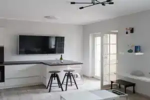 Bled Center modern apartment with big balcony, Bled