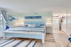 Livin Retreat, 2 Mi to Drakes Island Beach Apartments, Wells