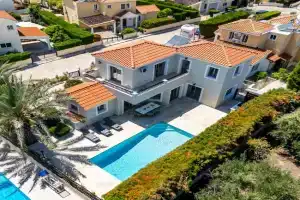 Villa Sophia by Ezoria Villas, Coral Bay