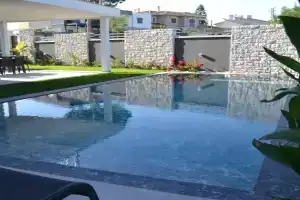 Villam çeşme, Cesme