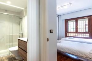 Puppy by People Rentals Apartments, Bilbao