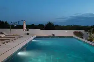 Luxury Villa Petra with pool sea view, Vrsi