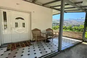 ADA's Guest House, Gjirokaster