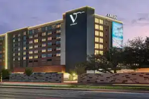 Lively Hotel On Oak, Tapestry By Hilton, Oklahoma City