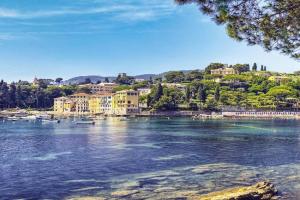 Beautiful Apartment In Santa Margherita, Rapallo