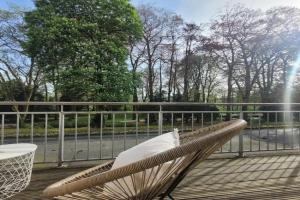 Mit Blick in den Emsseepark Apartments, Warendorf