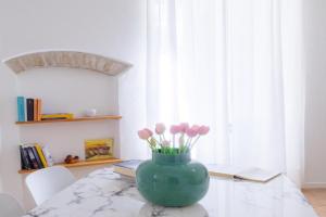 Dietro l'angolo - Appartamenti in Apartments, Montefalco