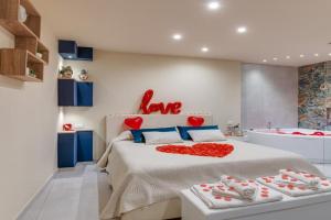 Suite Romantica con Vasca Idromassaggio Privata Guest house, Sciacca
