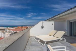 AMAZONIA - Apartamento moderno centrico con Piscina Terraza y Parking, Tarifa