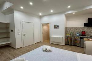 Quattro Canti rooms, Palermo