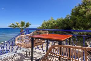 Niko's Beach Suites Νο2, Agia Marina