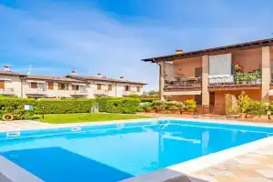 Valtenesi Appartment - Residence Pool - by HOST4U Apartments, Manerba del Garda