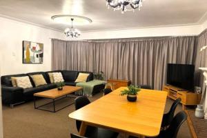 Tauranga - Stylish & Centrally Located Near Hospital Guest house, Tauranga