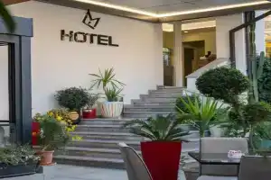 F&M Hotel 2, Tirana