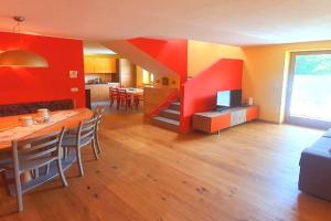 Chalet di Mario - Alpine Stay Apartments, Tesero