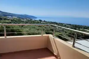 Avanda Rooms, Dhermi