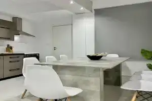 Four Seasons - The White Queen House, Kriopigi