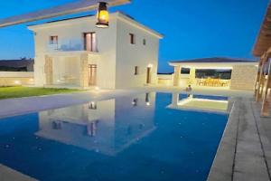 First Eco-Villa, Polis Chrysochous