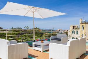 Radici House - Elegant apt with Patio and View, Piano di Sorrento